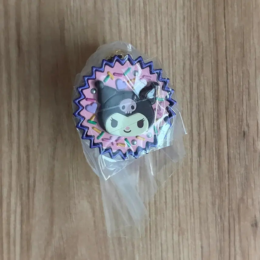 [BUNJANG] Bandai Sanrio Characters Handmade Snack Gacha Capsule Kuromi / 반다이 산리오 캐릭터즈 수제 간식 가챠 캡슐 쿠로미 판매