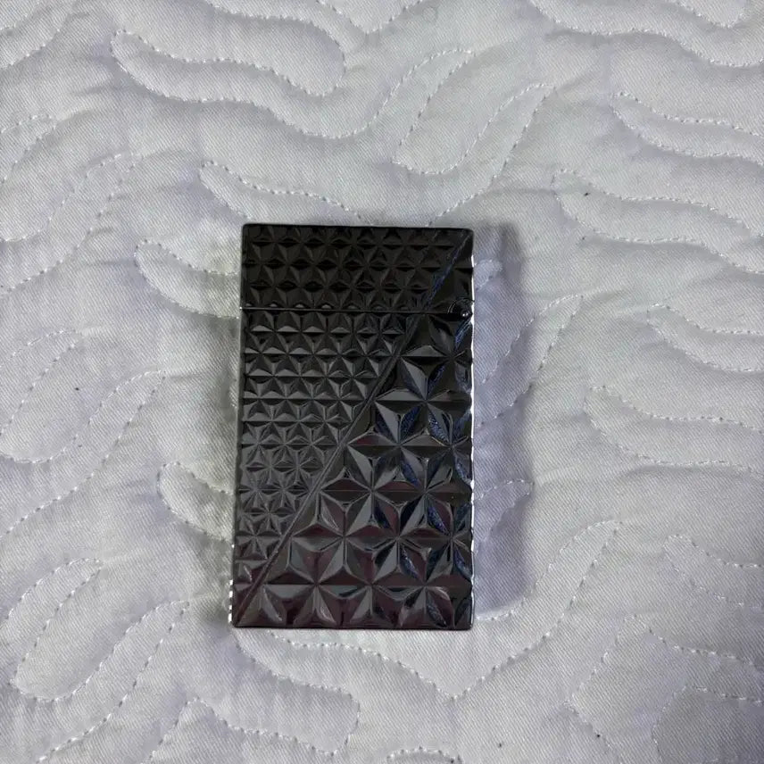 [BUNJANG] Dupont Silver Pattern Lighter / 은색 패턴 듀퐁