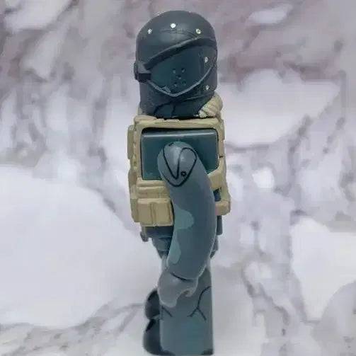 [BUNJANG] Kubrick Metal Gear Solid 20th Series 2 Old Snake Octocamo (Opened) / 큐브릭 메탈기어 솔리드 20th 시리즈2 올드스네이크 octocamo개봉
