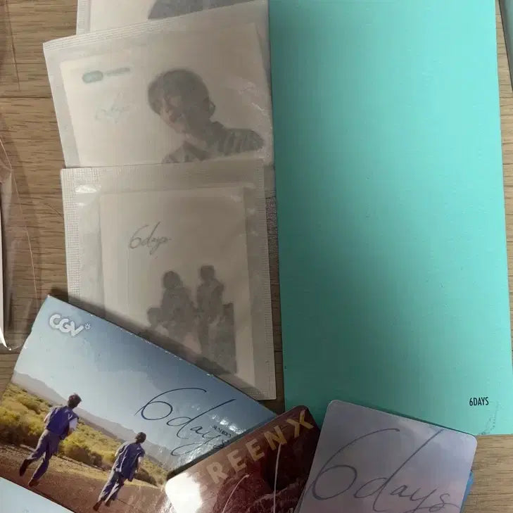 [BUNJANG] Day6 Six Days Movie Photocards &amp; Sticker Set / 식스데이즈 데이식스 영화 특전 ttt티켓+띠부씰