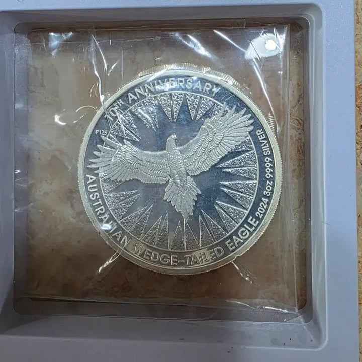 [BUNJANG] Australia Charles III Coronation 10th Anniversary Wedge-tailed Eagle 3oz Silver Coin / 3온스 은화