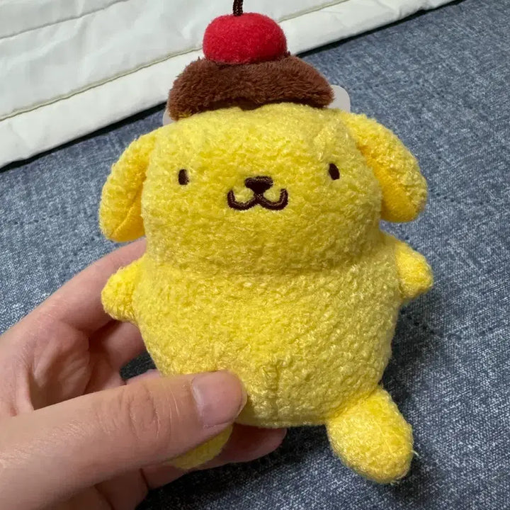 [BUNJANG] Sanrio Pompompurin Cherry Plush Doll / (오늘만 할인)폼폼푸린 푸딩 체리 인형 새상품 판매중 택 O