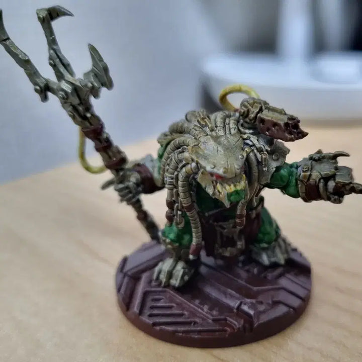 [BUNJANG] Predator Resin Kit Painted / 오크 프레데터 레진 키트 도색품
