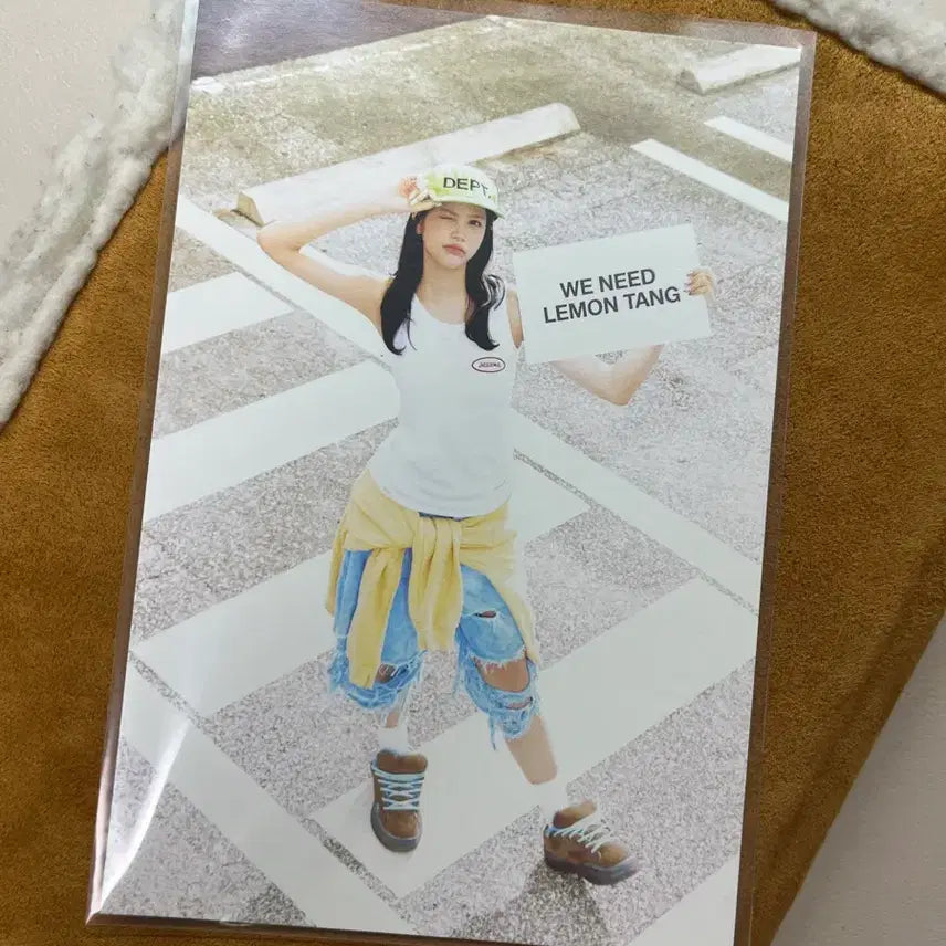 [BUNJANG] Hatsune Miku Carmen Lemon Tang Sun Version Postcard / 하츠투하츠 카르멘 레몬탱 썬 버젼 엽서