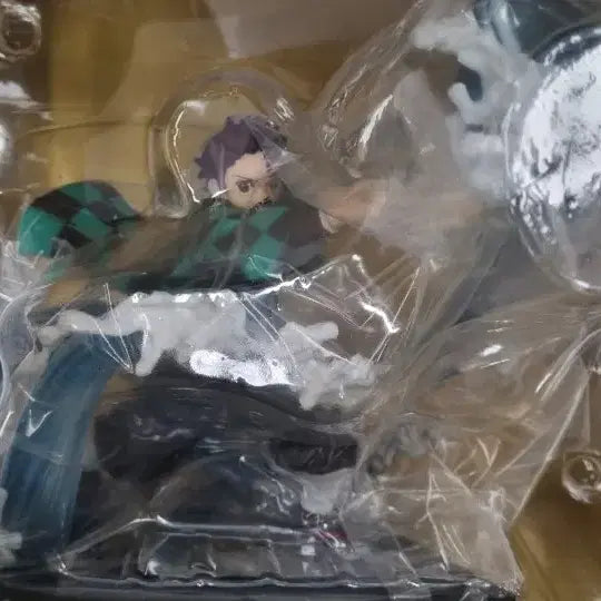 [BUNJANG] Demon Slayer Tanjiro Kamado Figure (Sealed) / 귀멸의 칼날 a상탄지로 팝니다