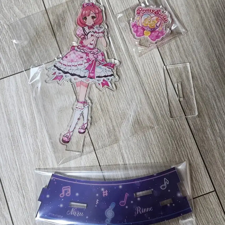 [BUNJANG] Prism Stone Naru V Square Acrylic Stand / [오늘만 이가격!!]프리즘스톤 나루 브이스퀘어 아크릴 스탠드