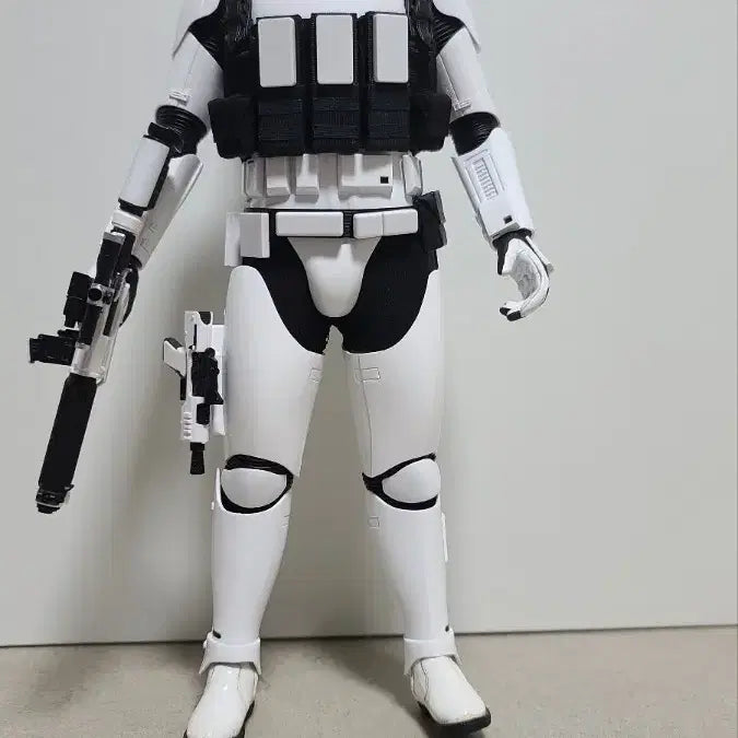 [BUNJANG] Hot Toys 1/6 Star Wars First Order Stormtrooper (Jakku) Figure / 핫토이 1/6 스타워즈 퍼스트 오더 스톰트루퍼 (자쿠)