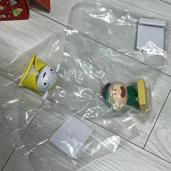 [BUNJANG] Crayon Shin-chan Ramen Stopper Hidden Figure Bundle (Snowy &amp; Archie) / 짱구는못말려 라면 스토퍼 히든 흰둥이 &amp; 훈이 2종 일괄 판매