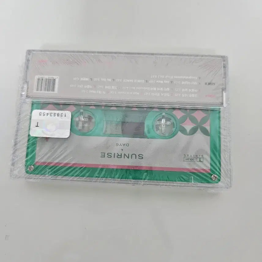 [BUNJANG] Day6 Sunrise Cassette Tape (Sealed, Green) / 데이식스 선라이즈 카세트테이프 (미개봉, 초록색)