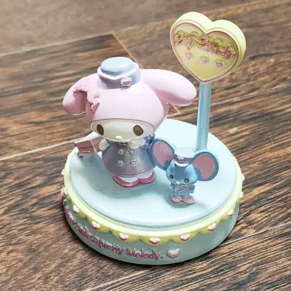 [BUNJANG] Vintage My Melody Tokyo Cosmero Flight Attendant Sanrio Figure / 빈티지마이멜로디 동경 코스메로 승무원 산리오 피규어 인형