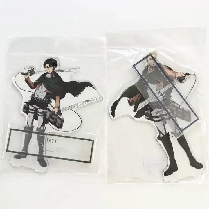 [BUNJANG] Attack on Titan Shingeki no Kyojin Tower Records Pop-up Levi Erwin Large Acrylic Bundle Set / 진격의 거인 진격거 타워레코드 팝업 리바이 엘빈 아크릴 대형 일괄