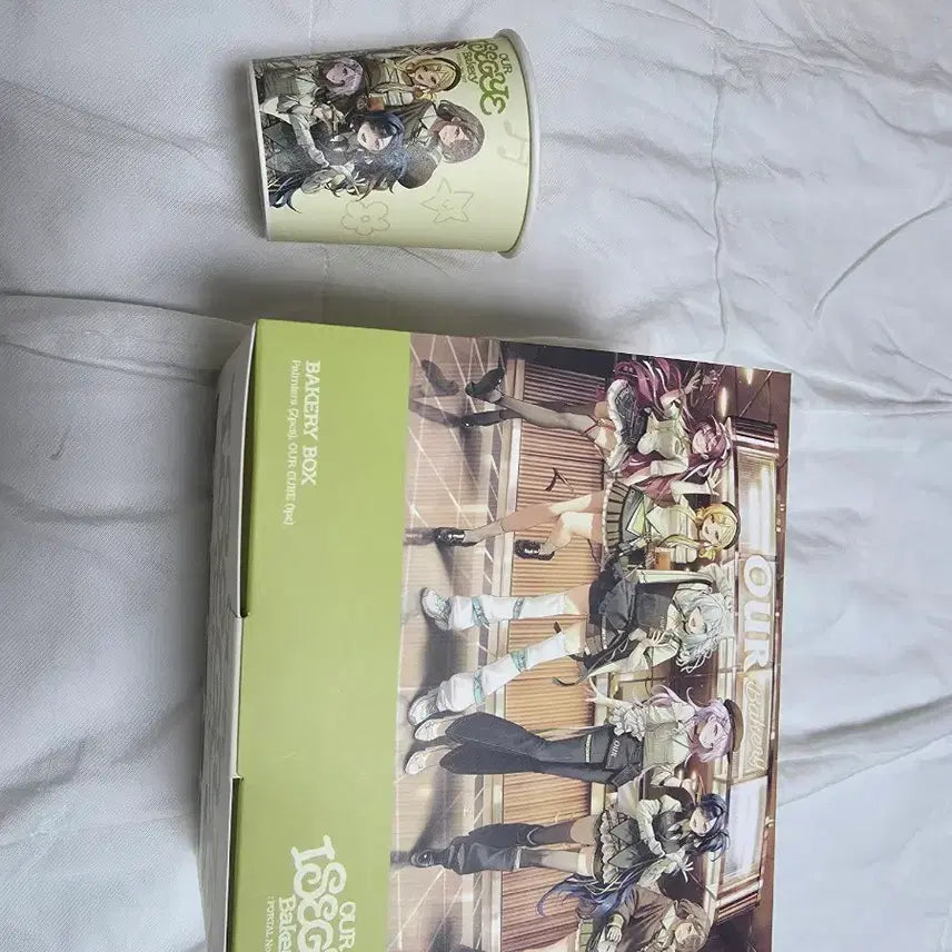 [BUNJANG] Our Bakery x "Ishidoll" Collaboration Bakery Box + Cup Holder / 아우어베이커리 이세돌 베이커리박스 + 컵홀더
