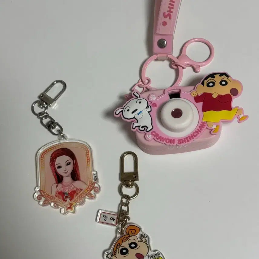 [BUNJANG] Crayon Shin-chan &amp; Shining Star Keyrings / 짱구는 못말려,시크릿 쥬쥬 키링 판매