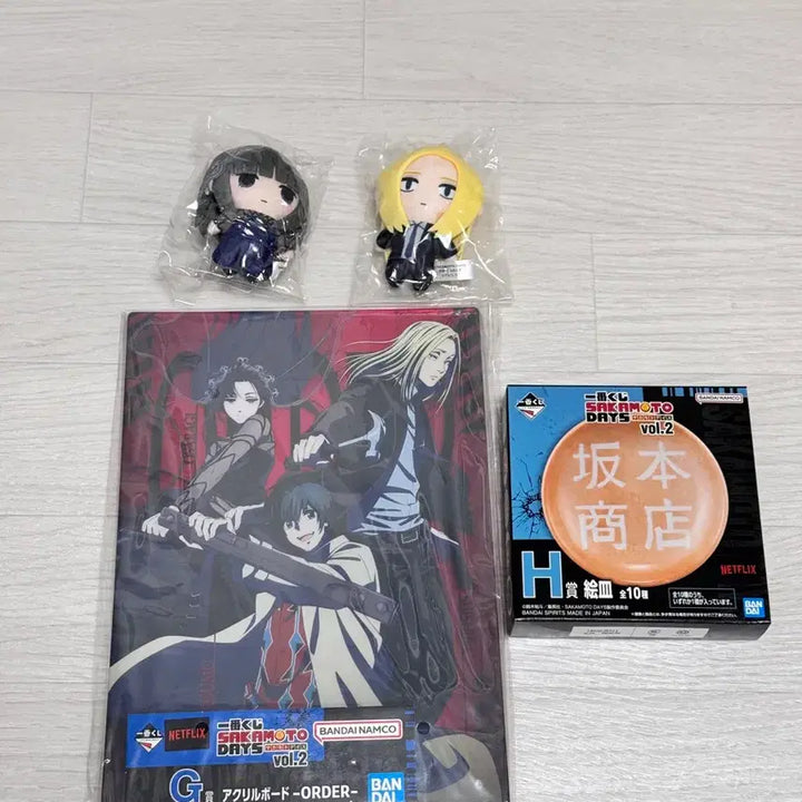 [BUNJANG] Sakomoto Days Acrylic Board &amp; Plush Doll Set / 사카모토데이즈 아크릴보드+봉제인형