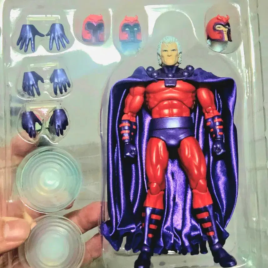 [BUNJANG] MAFEX Marvel X-Men Magneto Action Figure / 개봉품 마펙스 MAFEX 마블 X-MEN 매그니토 액션 피규어
