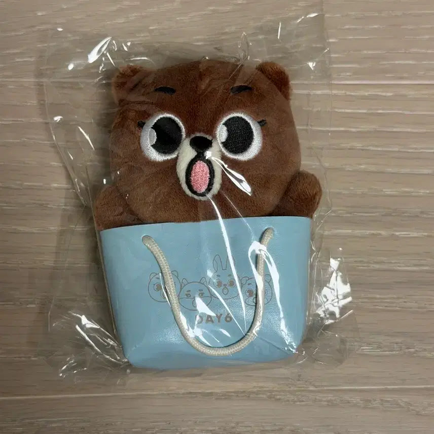 [BUNJANG] Day6 Denimals Doll Keychain (Sealed) / 미개봉)데이식스 일본 엠디 데니멀즈  인형키링