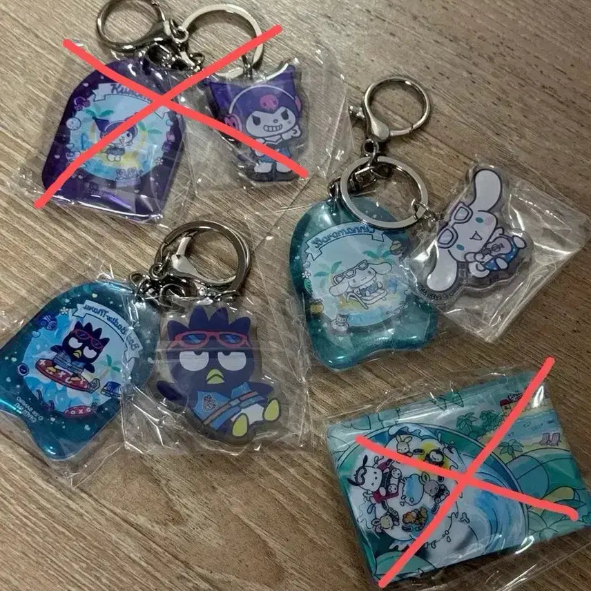 [BUNJANG] Sanrio Kuromi Caribbean Bay Keychain / 캐리비안베이 캐비 산리오 양도(쿠로미)