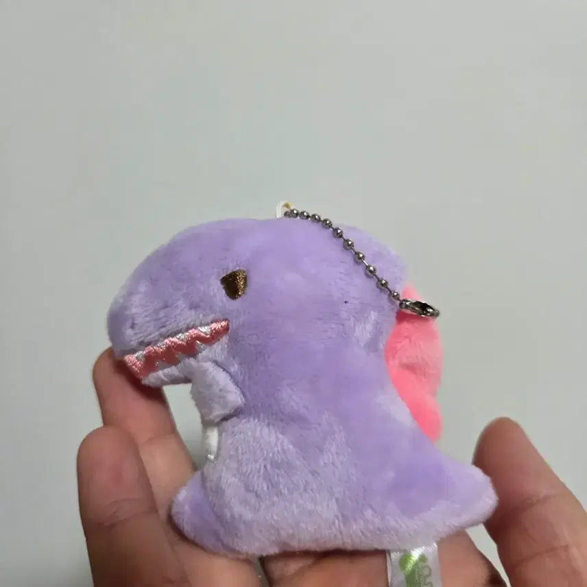 [BUNJANG] Vintage Toy Character Goods Classic Cartoon Figure Doll Purple Dinosaur Keyring Strap / 빈티지 토이 캐릭터 굿즈 고전 만화 피규어 인형 보라 공룡 키링 스트랩