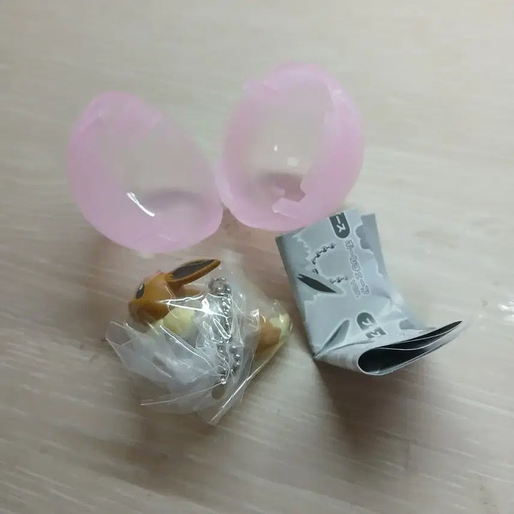 [BUNJANG] Pokemon Eevee Dangling Gacha / 포켓몬 이브이 대롱대롱 가챠 판매
