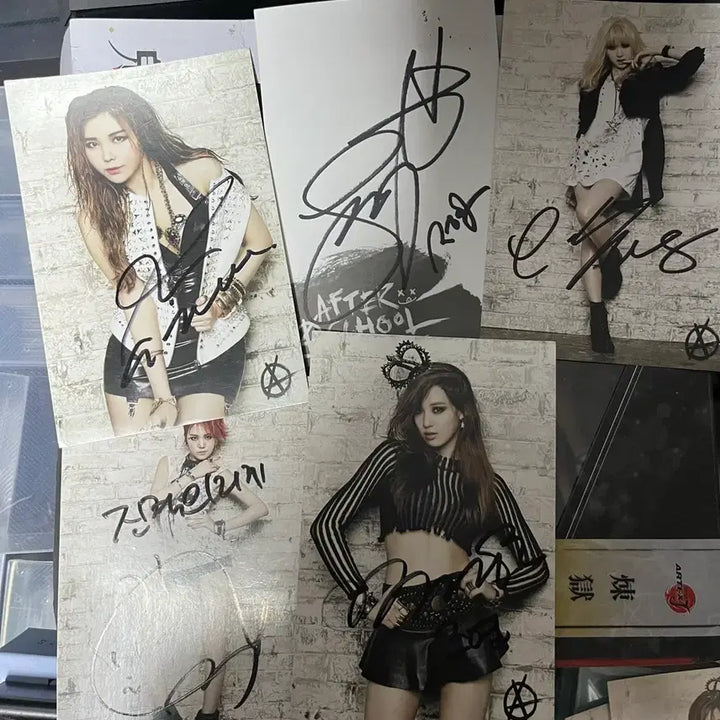 [BUNJANG] After School Signed Postcard &amp; Son Dam Bi Signed Album Bundle Set / 애프터스쿨 싸인엽서 손담비 싸인앨범 판매합니다
