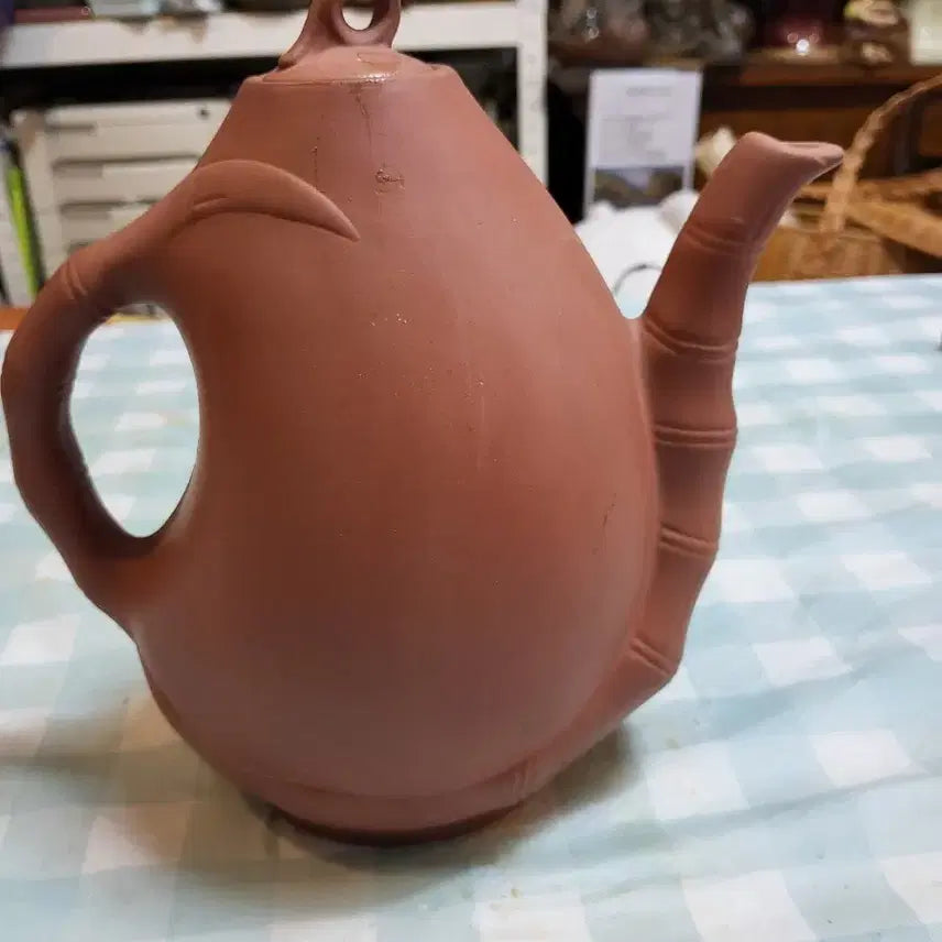 [BUNJANG] Large Magpie and Tiger Zisha Style Teapot / 민화 속 까치호랑이가 쏙! 해학적 멋이 넘치는 대형 자사풍 주전자