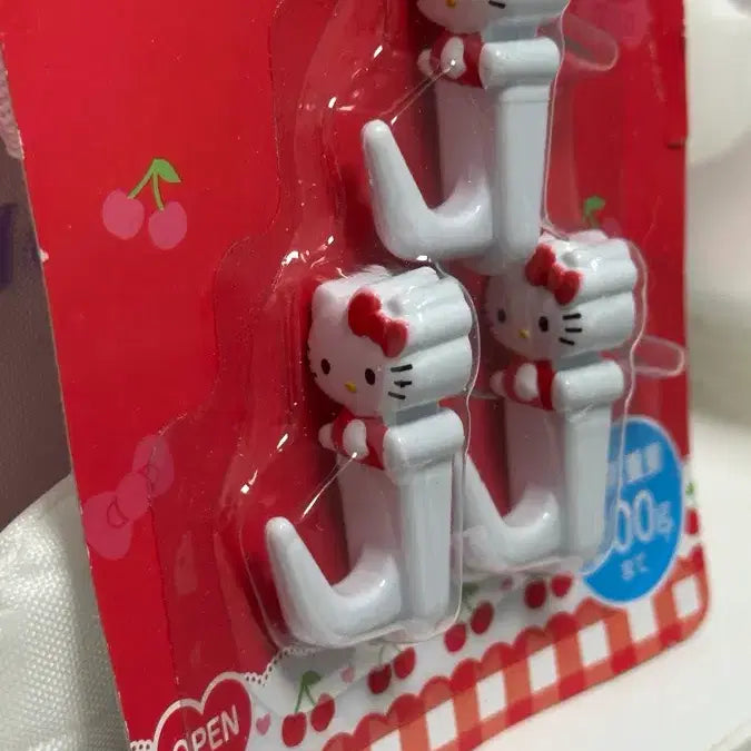 [BUNJANG] Hello Kitty Pin Hook Set (3 pcs) - Wall Decor &amp; Storage / 헬로키티 꼭꼬핀 핀훅 3개입 키티벽장식 키티방꾸 키티후크 키티벽걸이