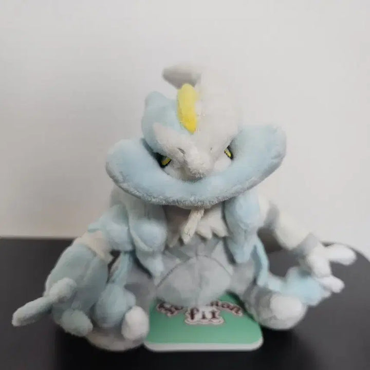 [BUNJANG] Pokemon White Kyurem Plush Doll / 포켓몬스터 화이트 큐레무 fit 봉제인형