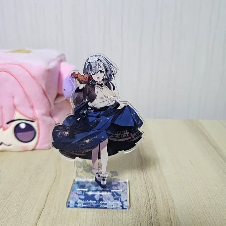 [BUNJANG] Hololive Noel Hanbok Acrylic / 홀로라이브 노엘 한복 아크릴