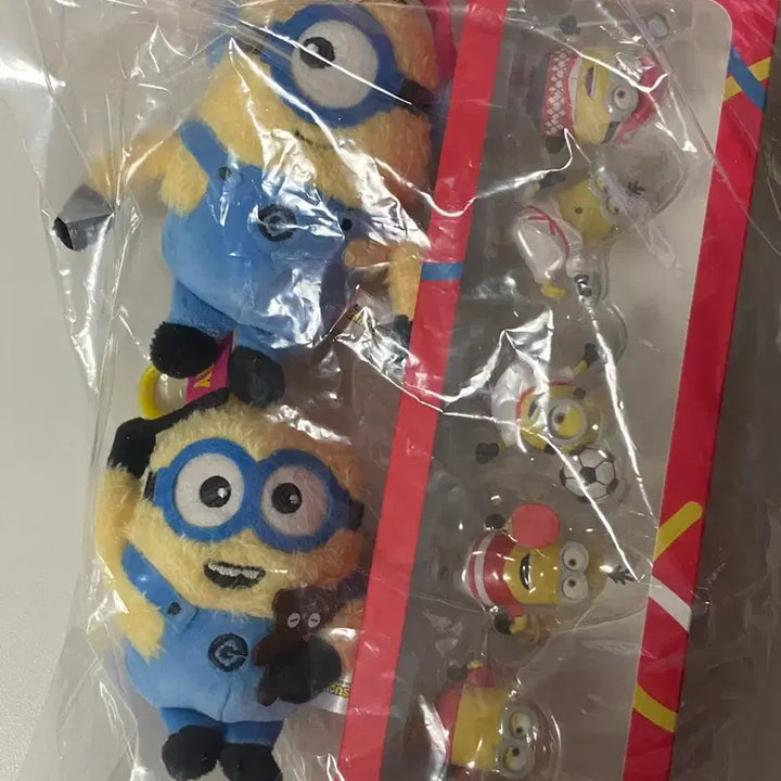 [BUNJANG] Minions Figure Set + Stuart Bob Doll Bundle Set / (일괄) 미니언즈 피규어 세트 + 스튜어트 밥 인형