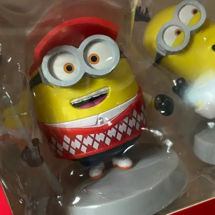 [BUNJANG] Minions Figure Set + Stuart Bob Doll Bundle Set / (일괄) 미니언즈 피규어 세트 + 스튜어트 밥 인형