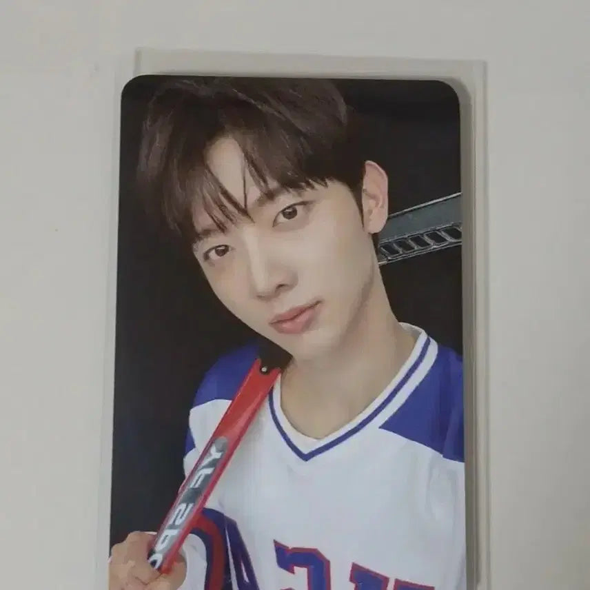 [BUNJANG] ANDWIB Seungeon Hockey Ver. Photocard / 앤더블 승언