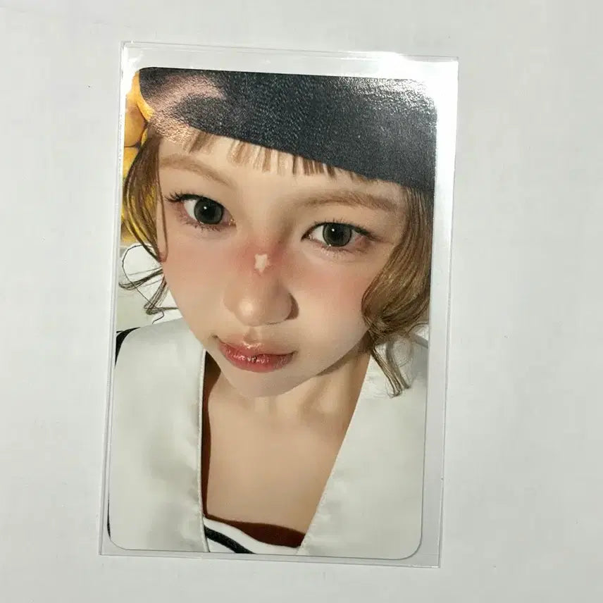 [BUNJANG] HATS TO HEART Yeon Special Edition Photocard / 하투하 예온 더현대 팝업 7만원 이상 특전 포카 양도 하츠투하츠