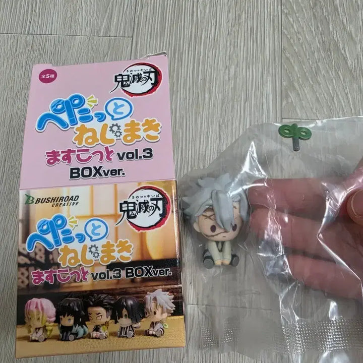[BUNJANG] Demon Slayer: Kimetsu no Yaiba Mascot Vol. 3 Sanemi Shinazugawa Figure / 귀멸의칼날 마스코트3 시나즈가와사네미