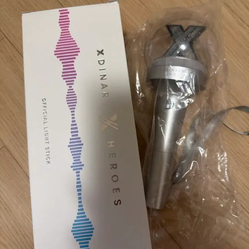 [BUNJANG] Xdinary Heroes Official Lightstick / Xdinary Heroes 공식 응원봉 엑디즈