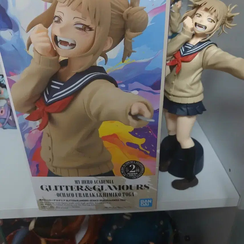 [BUNJANG] My Hero Academia Himiko Toga Glitter Figure &amp; Wall Art Bundle Set / 나히아 토가 히미코 월아트, 토가 글리터 피규어 일괄