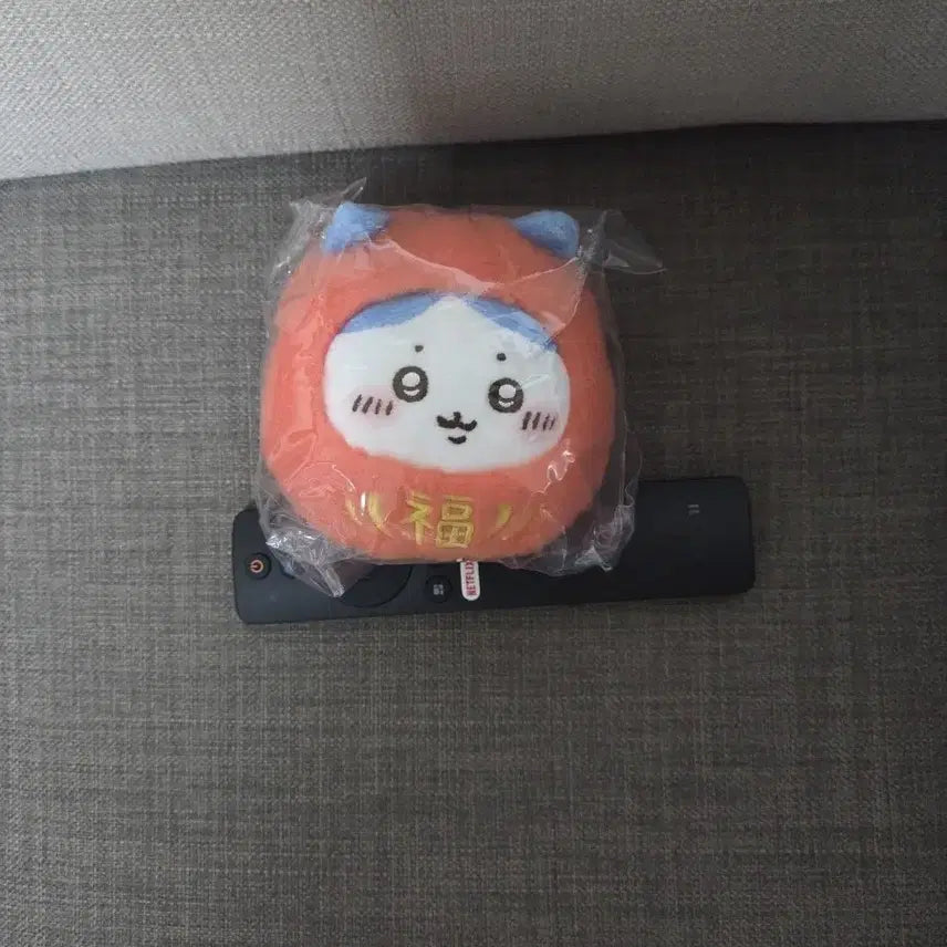 [BUNJANG] Chiikawa Daruma Hachiware Plush / 치이카와 다루마 하치와레 누이