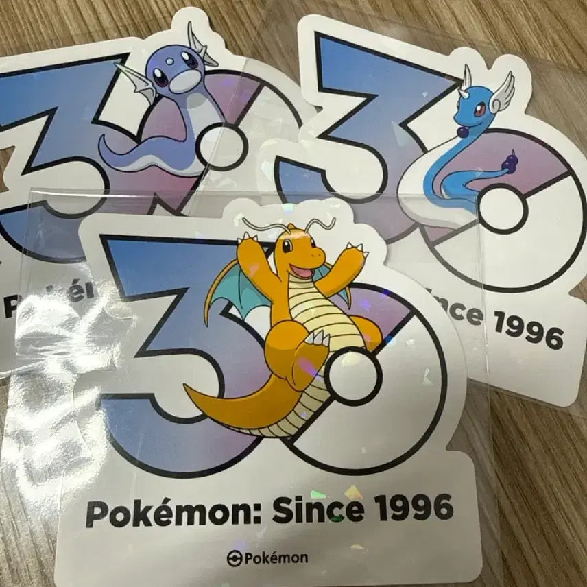 [BUNJANG] Pokemon 30th Anniversary Sticker Bundle Set: Miniu, Synon, Dragonite / 일괄) 포켓몬 30주년 스티커 미뇽 신뇽 망나뇽