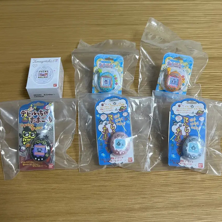 [BUNJANG] Tamagotchi Ring Collection Vol. 4 Ring Gacha Set / (6종세트) 다마고치 링코레 4탄 링 반지 가챠