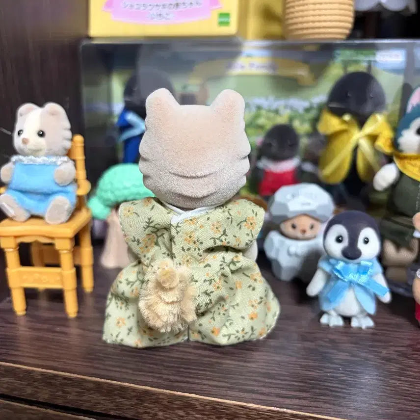 [BUNJANG] Sylvanian Families Fardingdog Mother (Discontinued) / 실비니안 단종) 파딩독 엄마