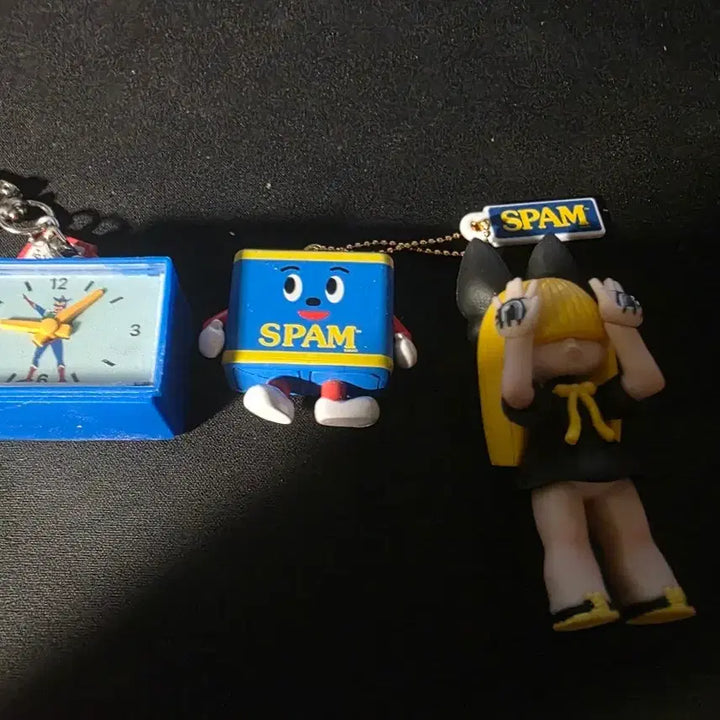 [BUNJANG] Crayon Shin-chan Spam Keychain, Nagiru-chan Figure Bundle Set / 택포 노박  일괄 짱구시계 나기루짱 스팸 키링