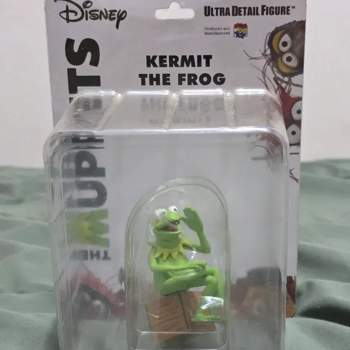 [BUNJANG] Medicom Toy UDF Kermit the Frog Disney Figure / 메디콤토이 UDF 커밋 더 프로그 디즈니 피규어