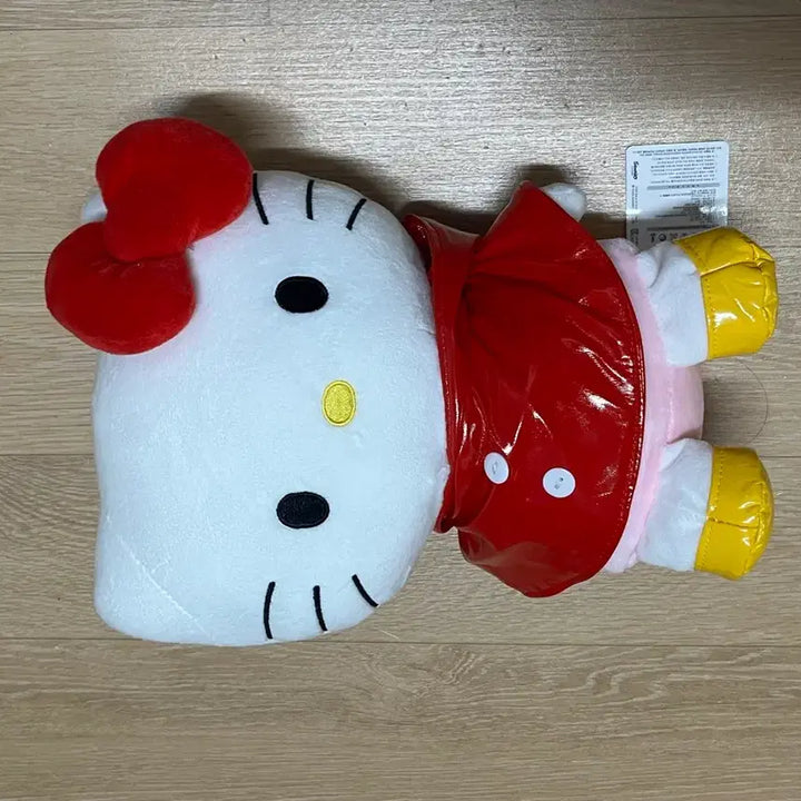 [BUNJANG] Sanrio Kitty &amp; My Melody Raincoat Collection Plush Dolls (New) / (새상품) 산리오 인형 판매합니다. | 키티, 마이멜로디