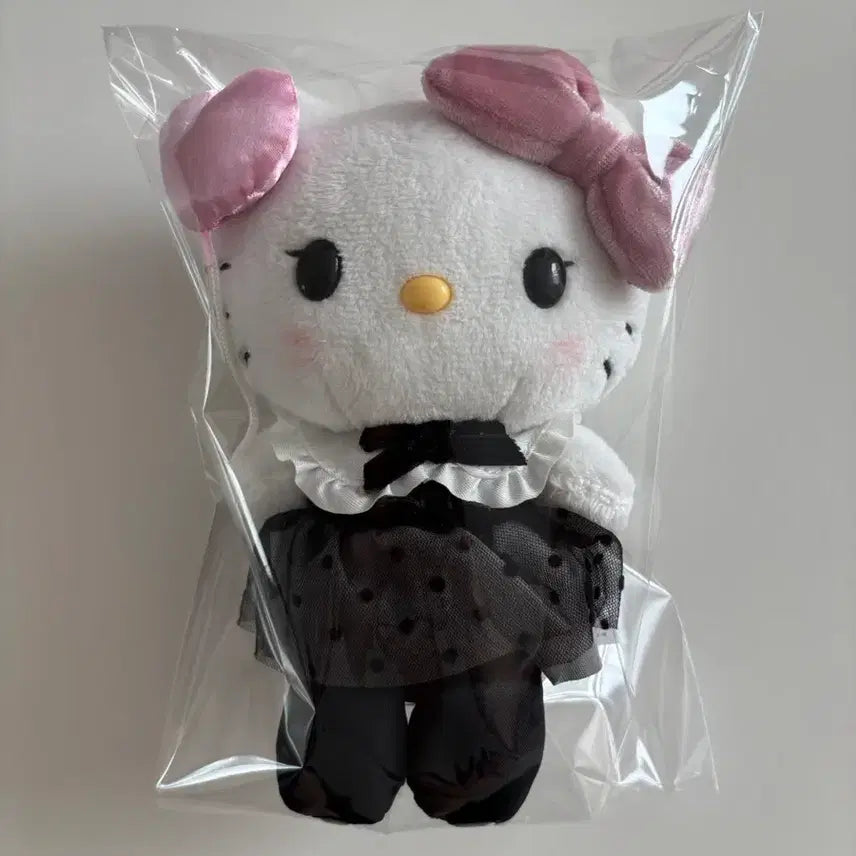 [BUNJANG] Sanrio Tokimeki Sweet Party Kitty Plush Doll / 산리오 토키메키 스위트파티 키티 누이 인형 (새상품)