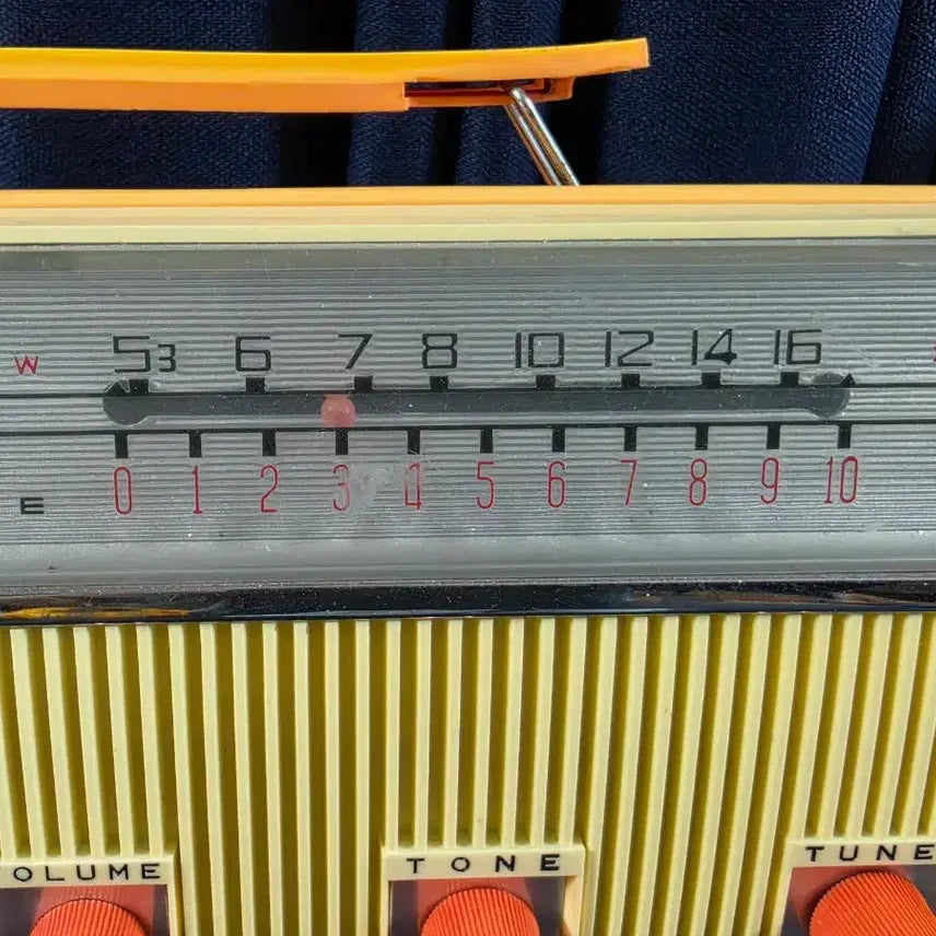 [BUNJANG] Goldstar Nobility Export Radio / 금성 수출용 노빌리티 라디오