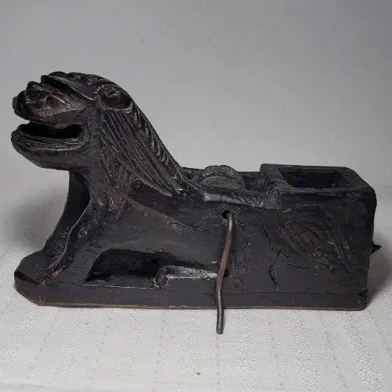 [BUNJANG] Antique Lacquered Wood Haechi Ink Marker / 해태먹줄통(옛날민속품)