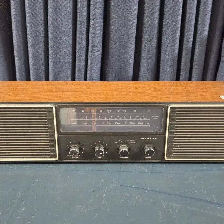 [BUNJANG] Goldstar RS-1900 Radio / 금성 RS 1900  라디오