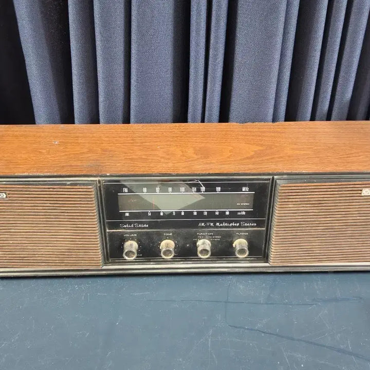 [BUNJANG] GoldStar RS-1700 AM/FM Stereo Radio / 금성 RS 1700  라디오