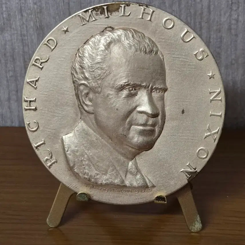 [BUNJANG] Richard Nixon Commemorative Medal 1969 / 리처드 닉슨 기념 메달