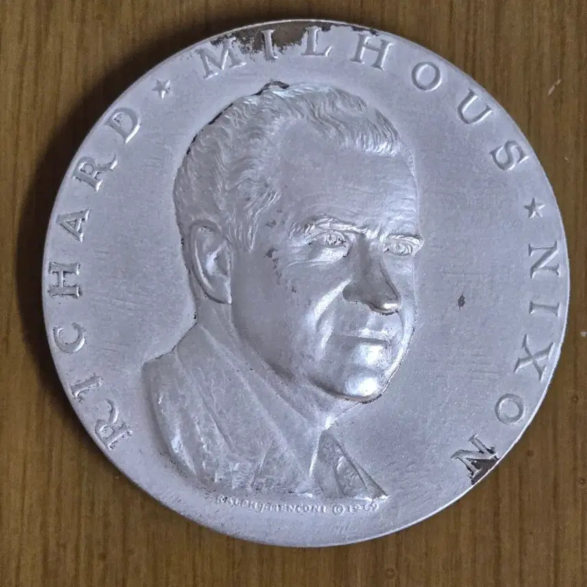 [BUNJANG] Richard Nixon Commemorative Medal 1969 / 리처드 닉슨 기념 메달