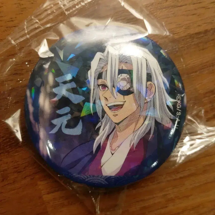 [BUNJANG] Demon Slayer Tengen Uzui Pin Badge / (새상품)귀멸의 칼날 우즈이 텐겐 핀뱃지